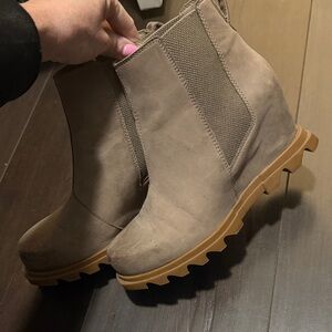 Joan of the Arctic Sorel Wedge Ankle Boots